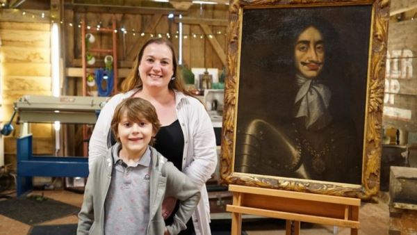 Семилетний мальчик открыл миру редкую картину XVII века. Она висела у него в кладовке
