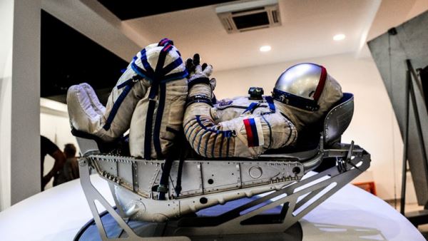 Зарплата космонавтов после повышения превысит 500 тыс. рублей в месяц